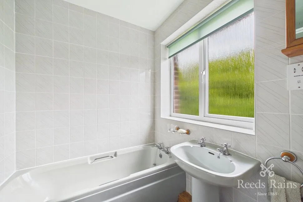 Sandal Rise, Thorpe Audlin, West Yorkshire, WF8, photo 11