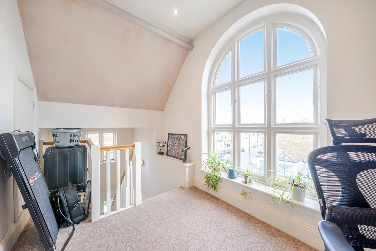 Clarence Crescent, DA14, photo 16