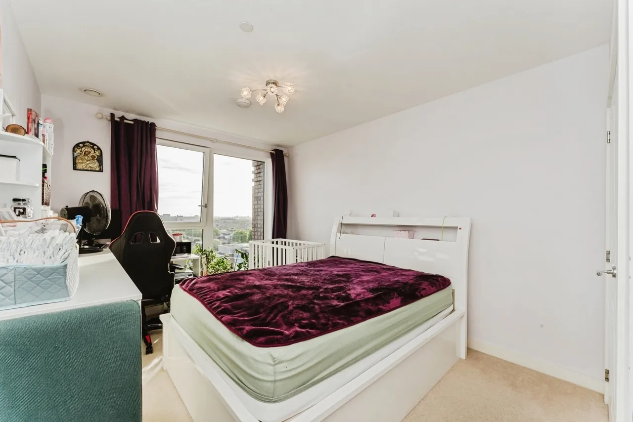 Shipbuilding Way, Upton Park, E13, photo 5