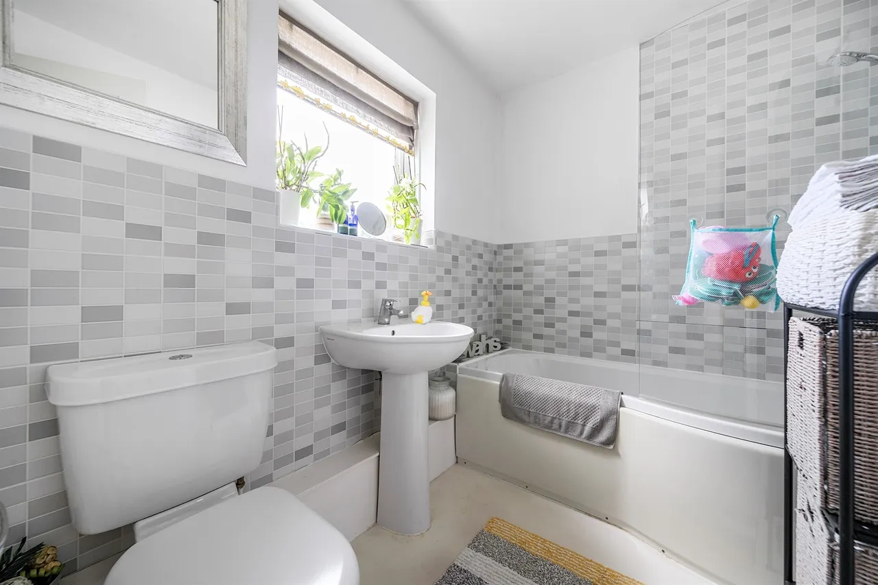 Millson Close, London, photo 6