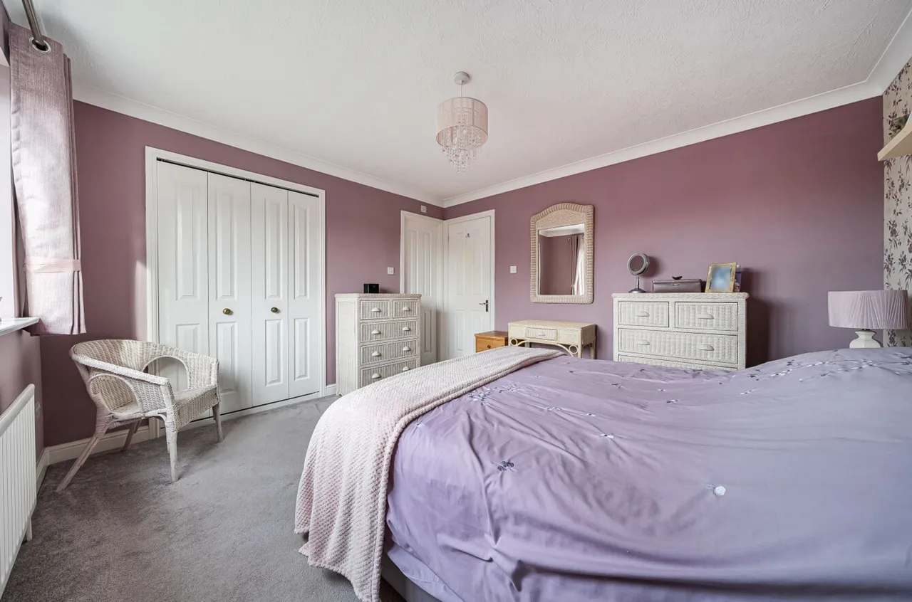 Jones Square, Selsey, PO20, photo 14