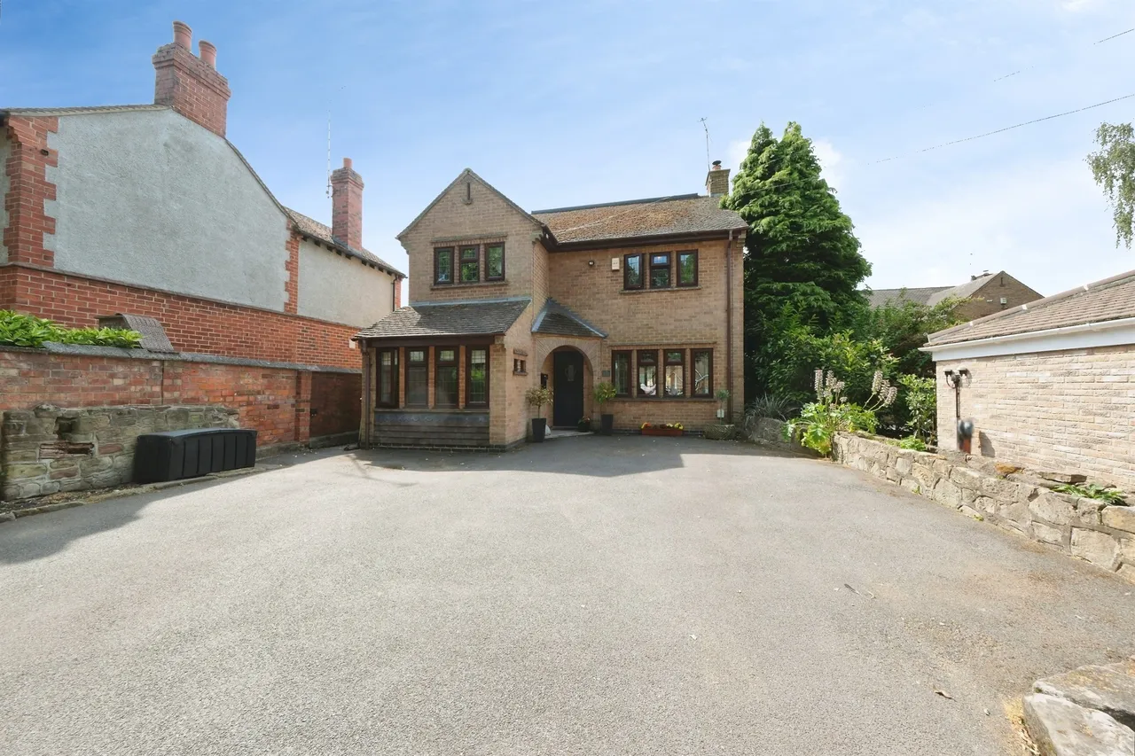 4 bed house for sale, Church Street, Horsley, DE21