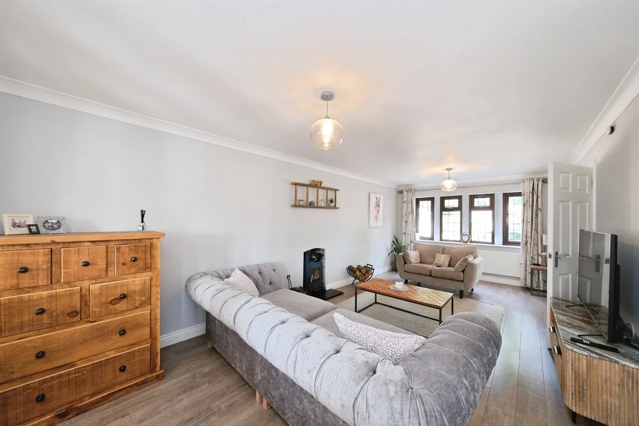 Church Street, Horsley, DE21, photo 5