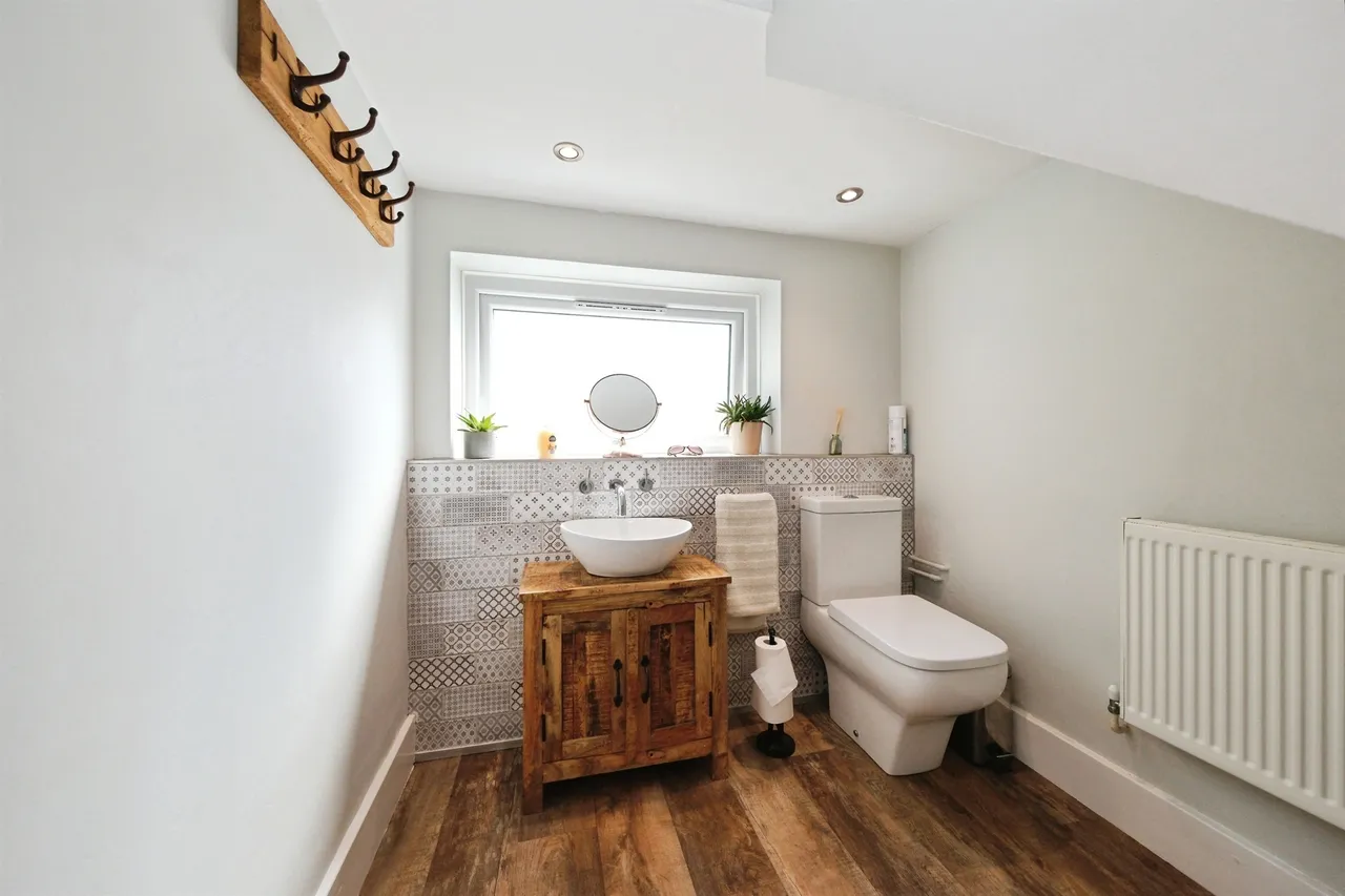 Church Street, Horsley, DE21, photo 6