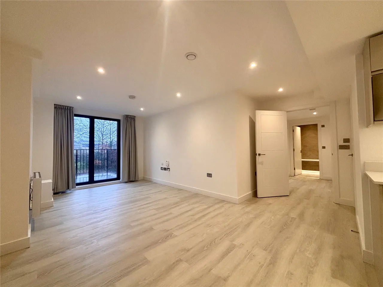 Farnborough Road, Farnborough, Surrey, GU14 7TG, photo 22