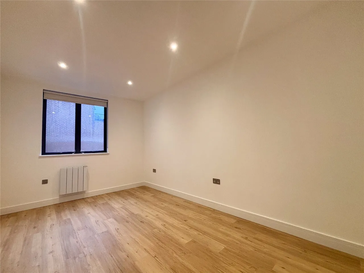 Farnborough Road, Farnborough, Surrey, GU14 7TG, photo 5