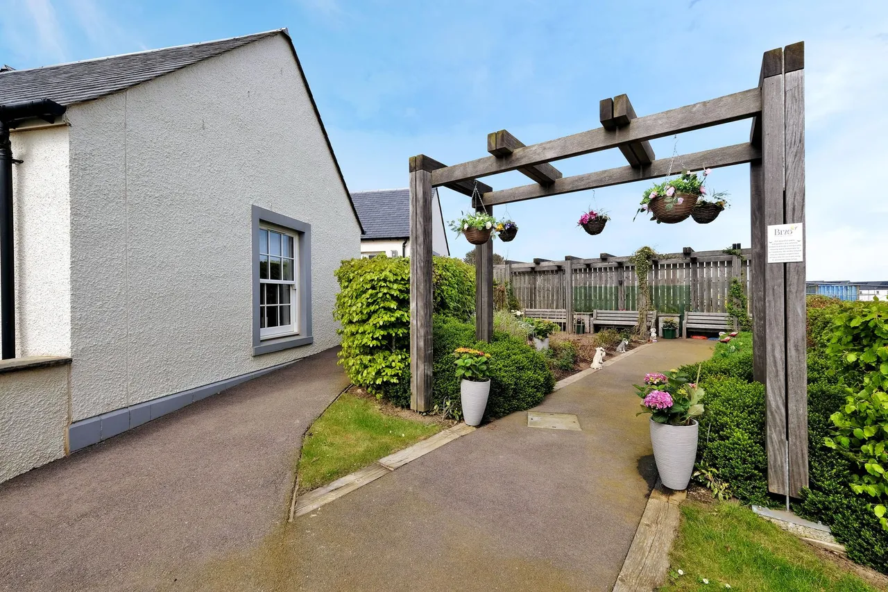 The Ramsay, Landale Court, AB39, photo 17