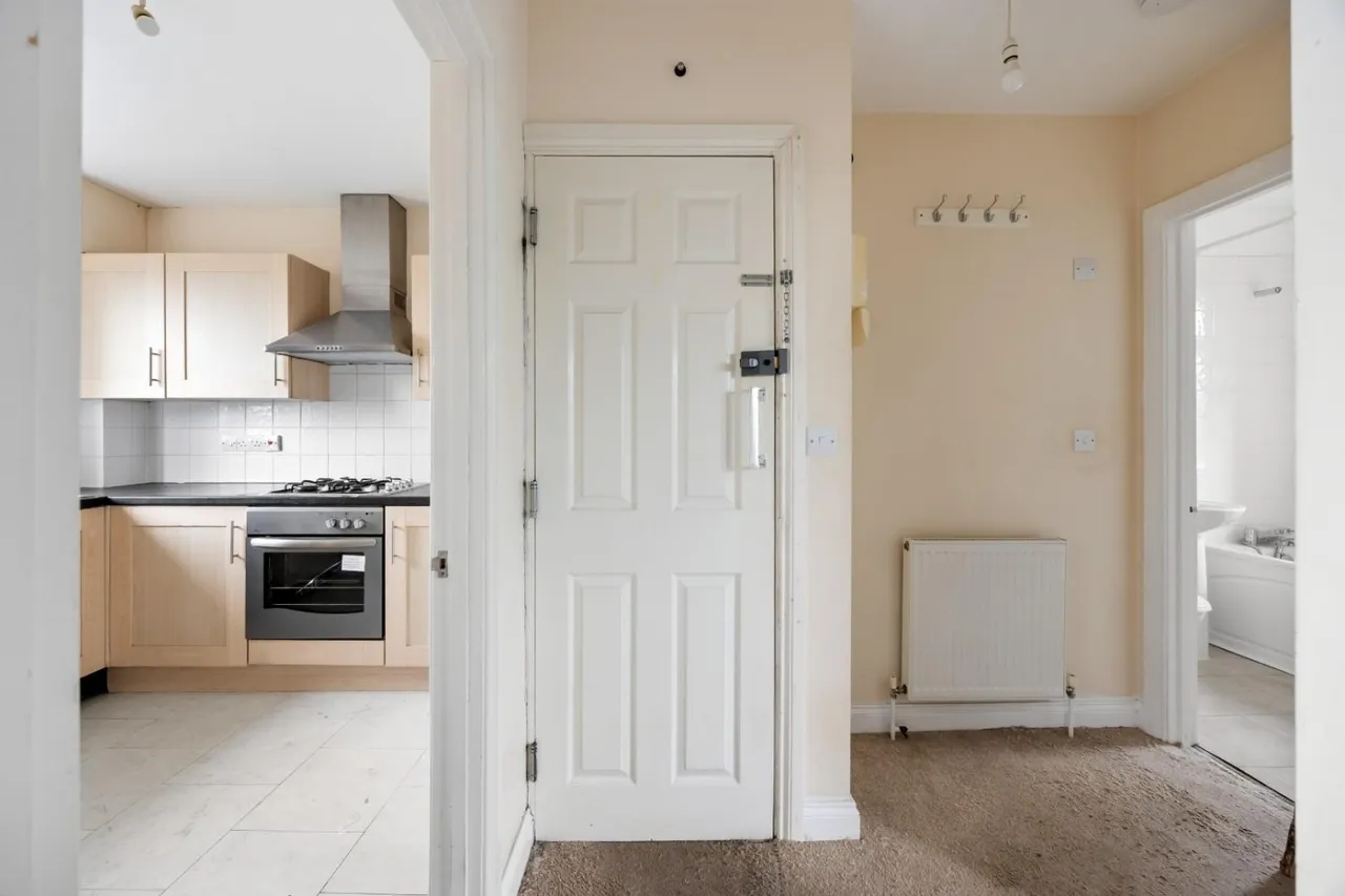 Hengrove Lane, Bristol, BS14, photo 4