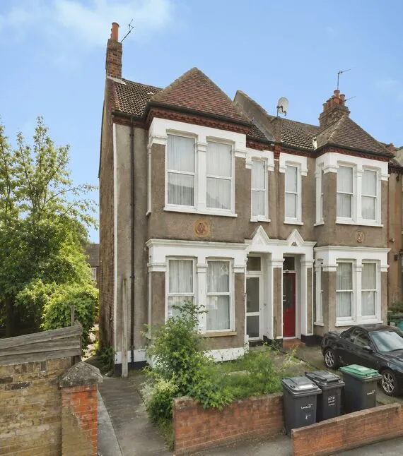 3 bed flat for sale, Ardgowan Road, SE6