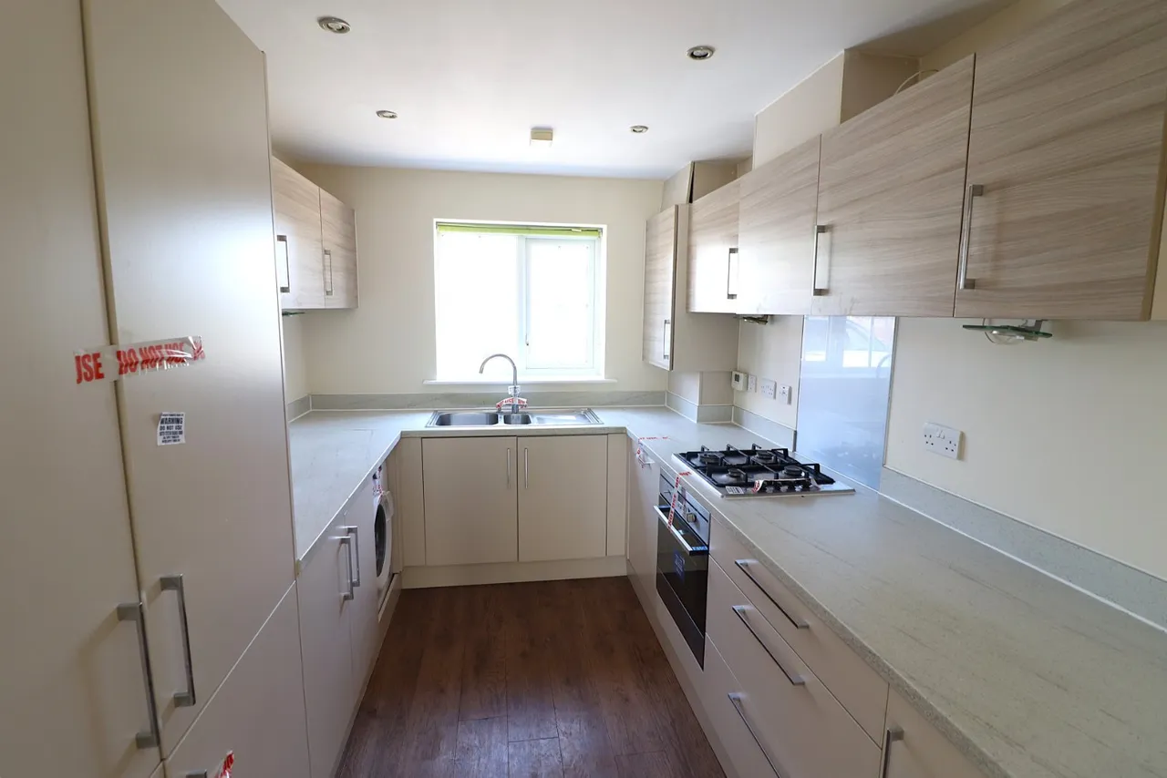 Six Bells Lane, Stevenage, SG2, photo 3