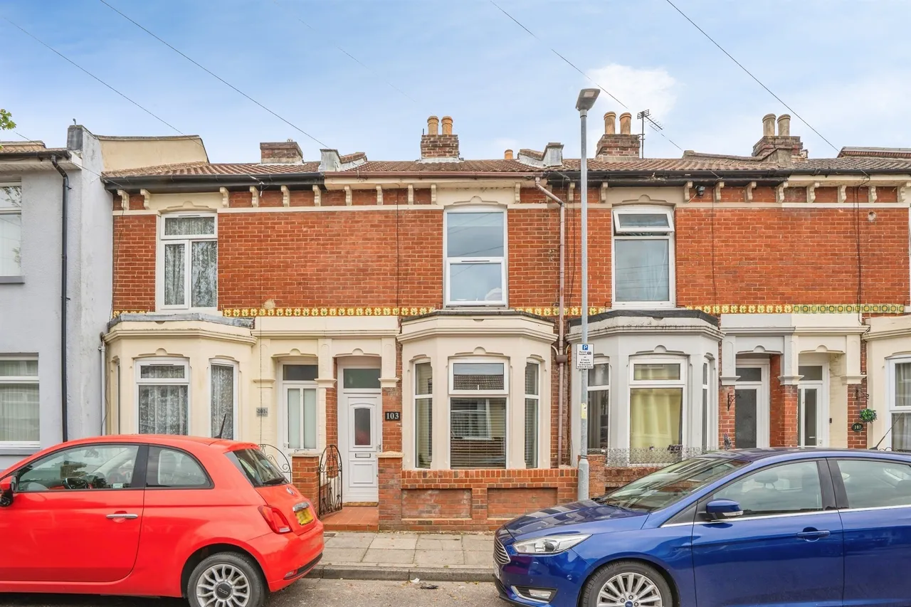 2 bed house for sale, Jervis Road, Portsmouth, PO2