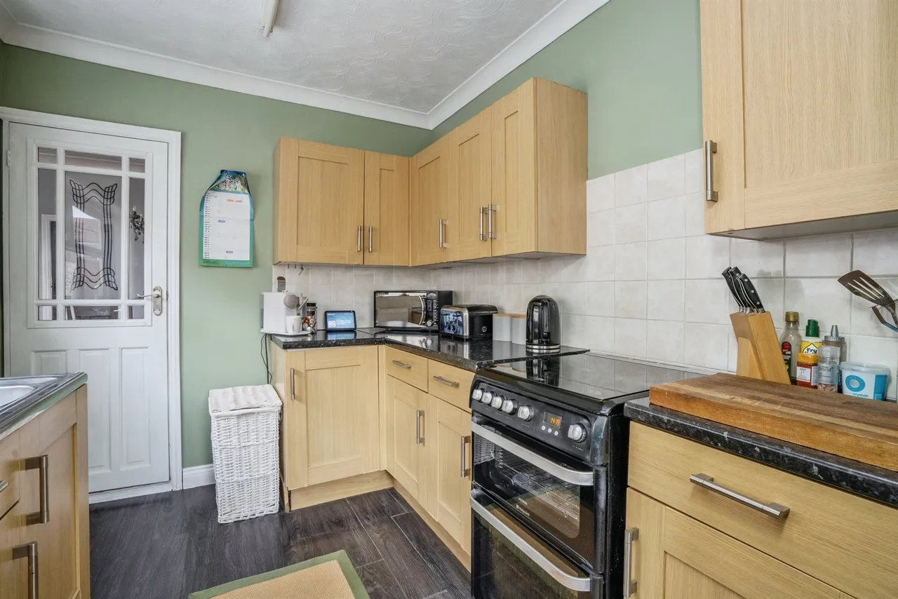 Jervis Road, Portsmouth, PO2, photo 8