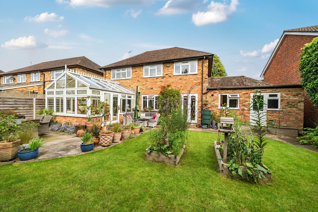 Newark Road, Windlesham, GU20, photo 6