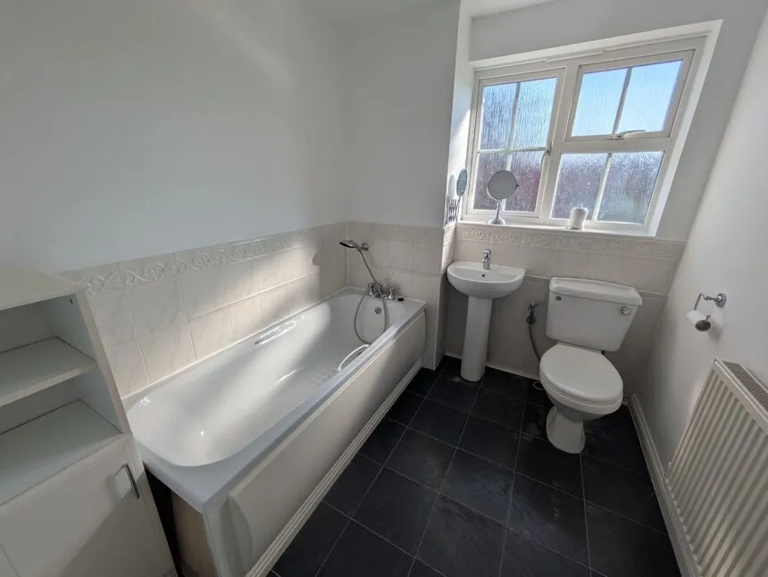 Geddes Close, Hawkinge, CT18, photo 7