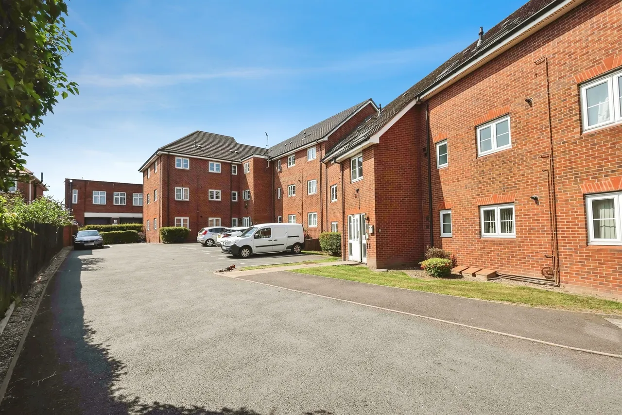 Kellner Gardens, OLDBURY, photo 18