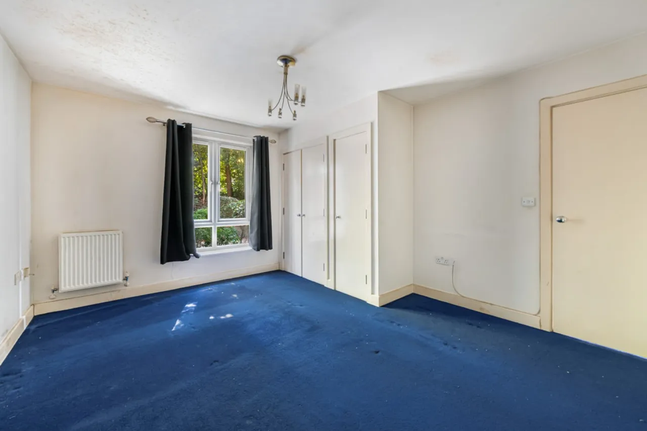 Tupwood Lane, CR3, photo 12