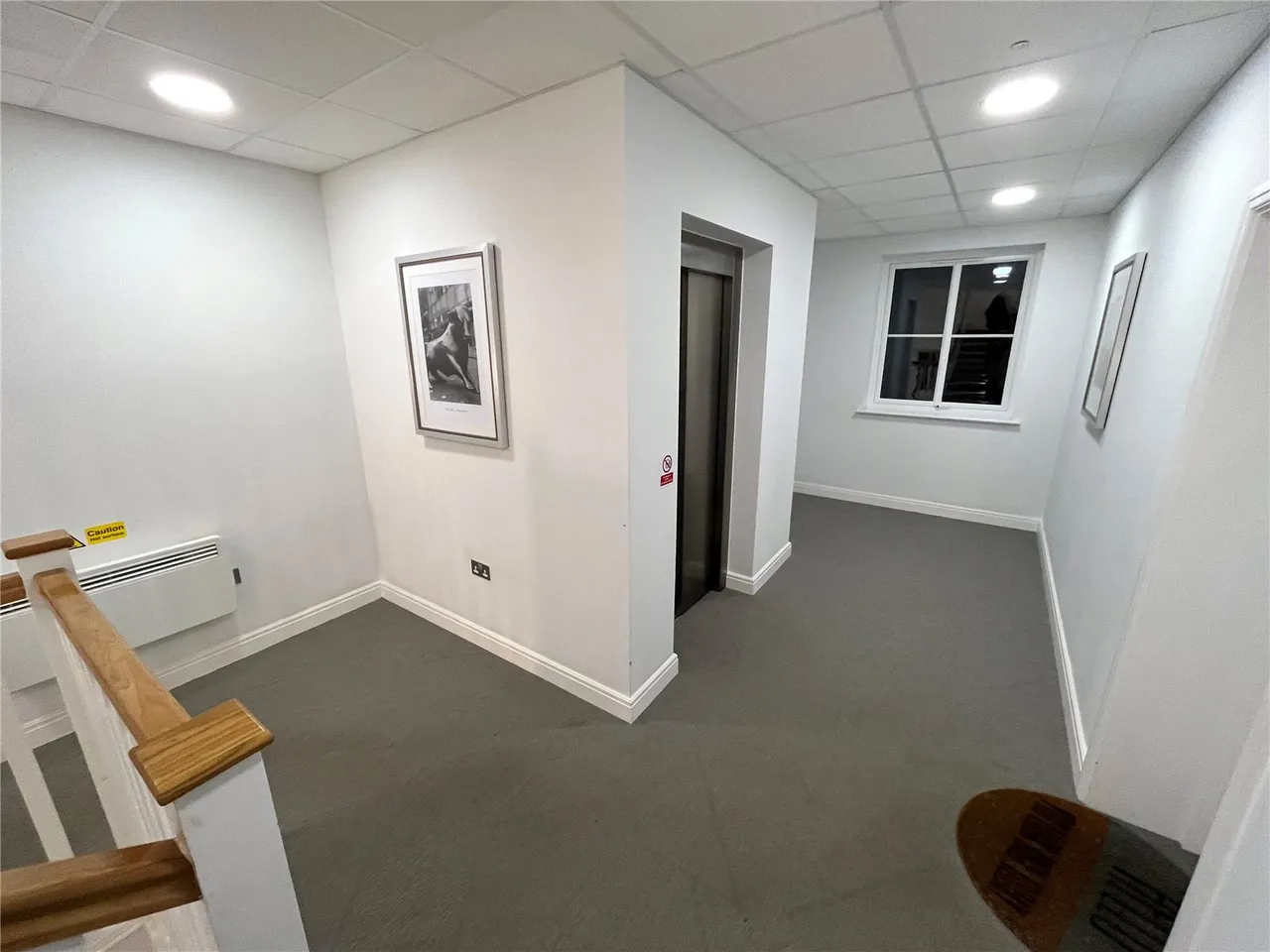Main Street, Dickens Heath, B90, photo 15