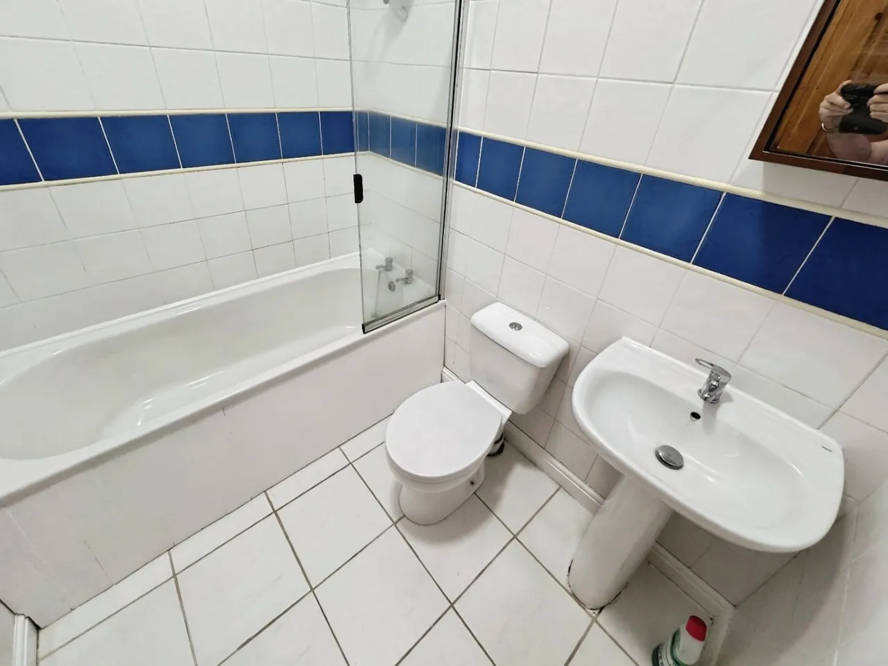 Jeremy Lane, Heckmondwike, WF16, photo 4