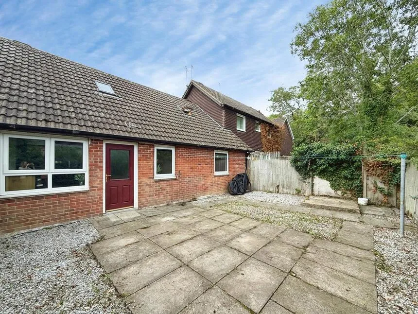 Blue Gates Road, Leicester, LE4, photo 17