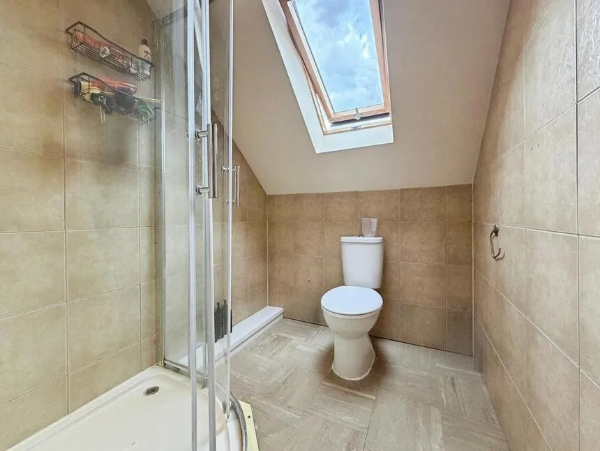 Blue Gates Road, Leicester, LE4, photo 5