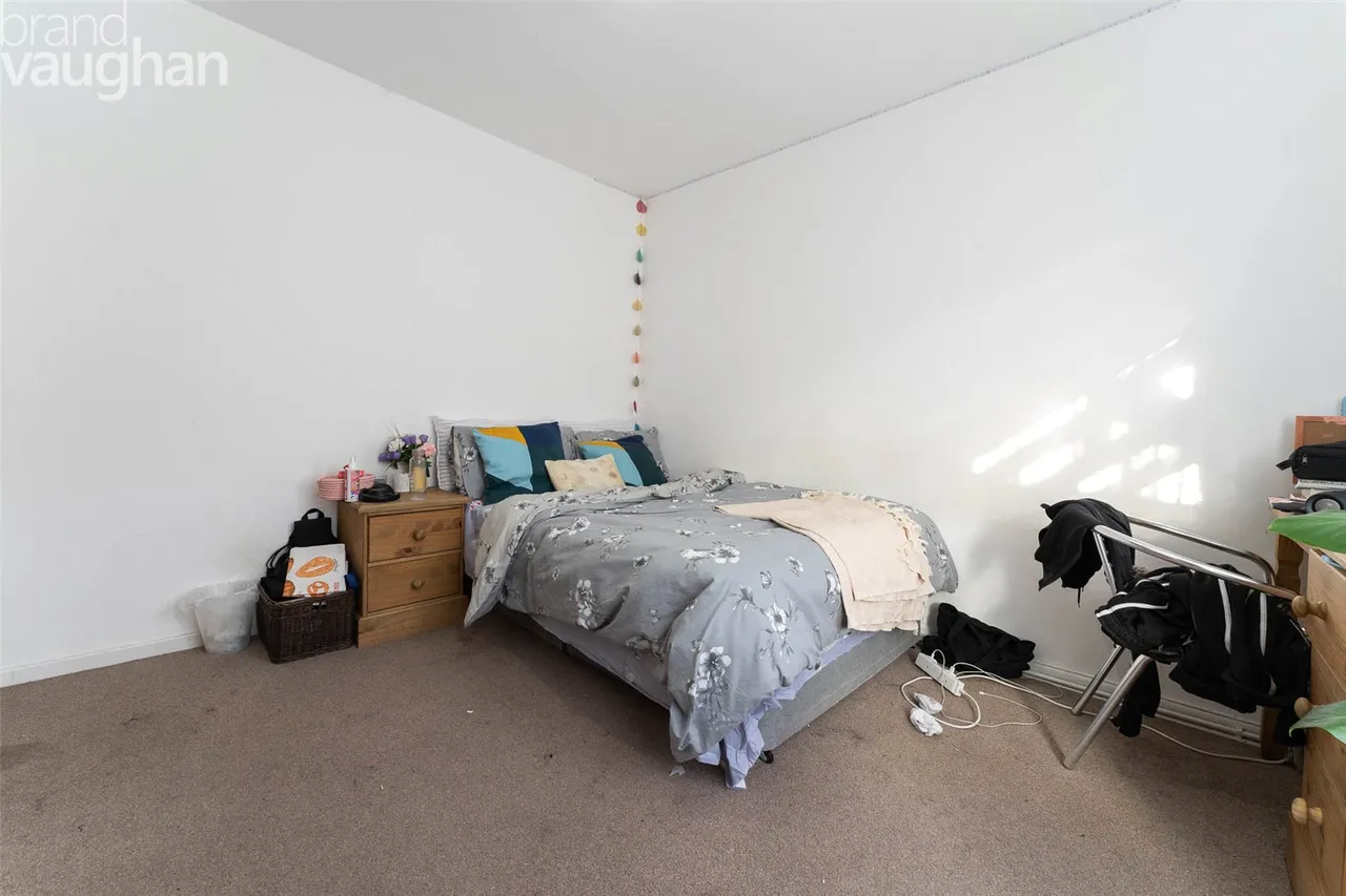 Staplefield Drive, Brighton, BN2, photo 4