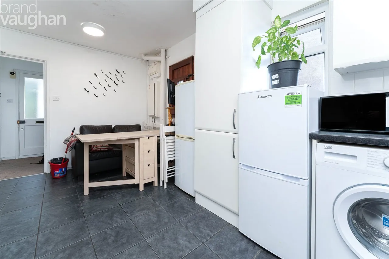 Staplefield Drive, Brighton, BN2, photo 3