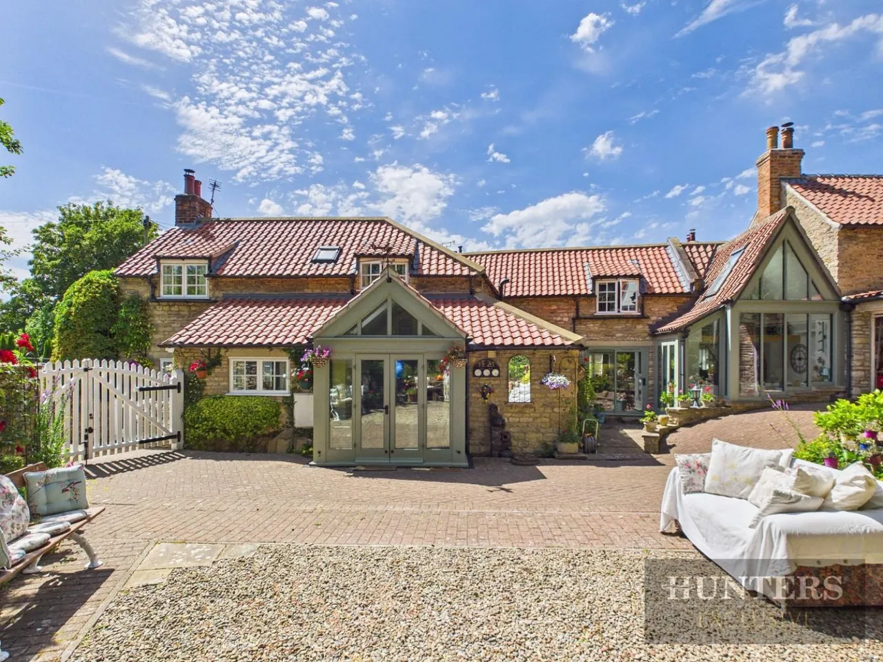 High Street, Brompton-By-Sawdon, YO13, photo 20
