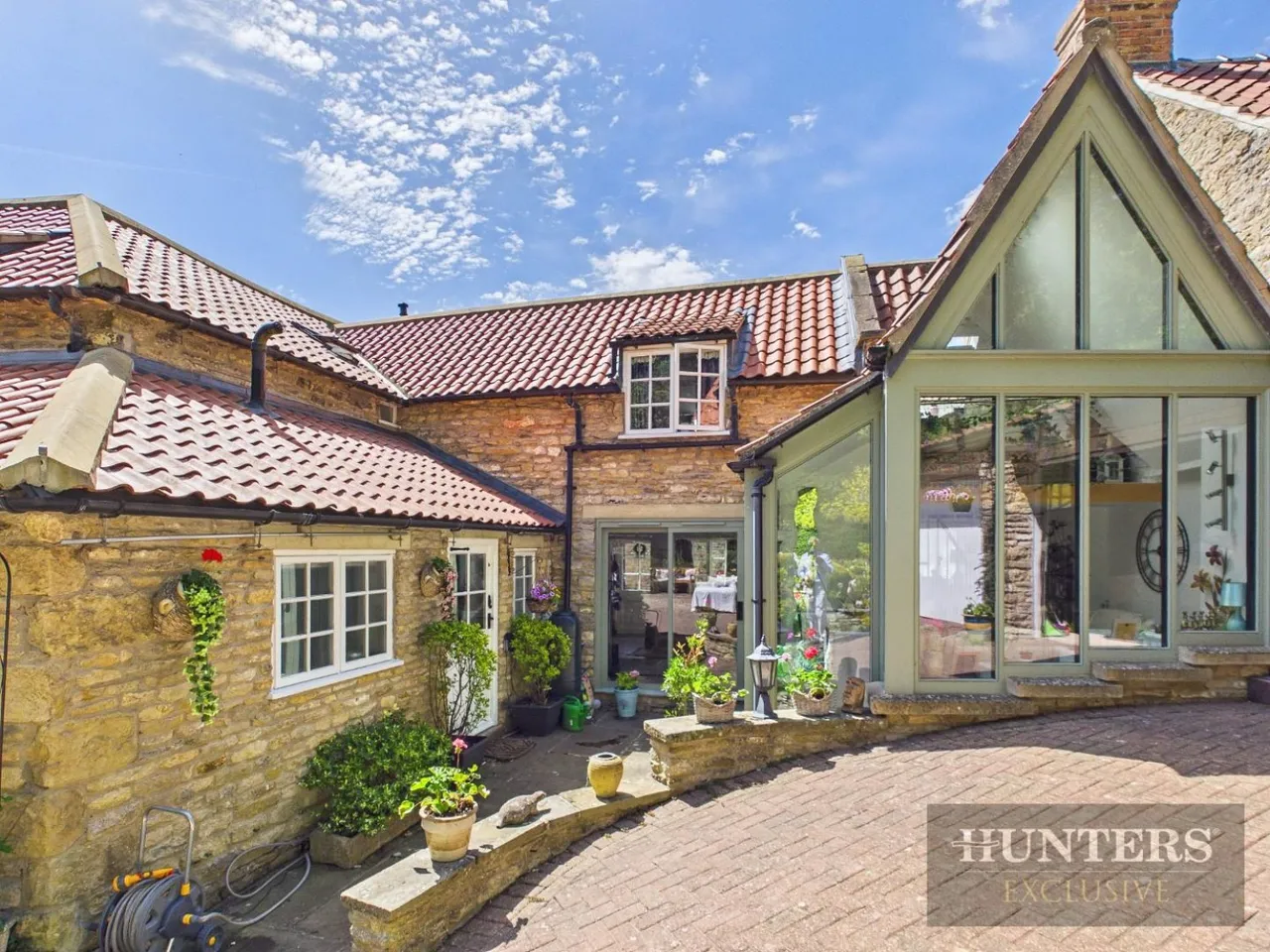 High Street, Brompton-By-Sawdon, YO13, photo 2