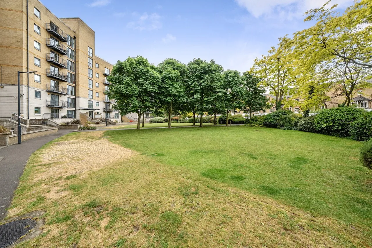 Greenfell Mansions, London, SE8, photo 5