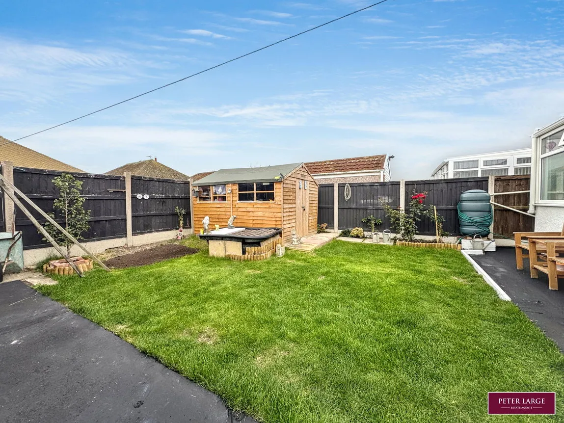 Franklyn Avenue, Prestatyn, Denbighshire, LL19 7ED, photo 3
