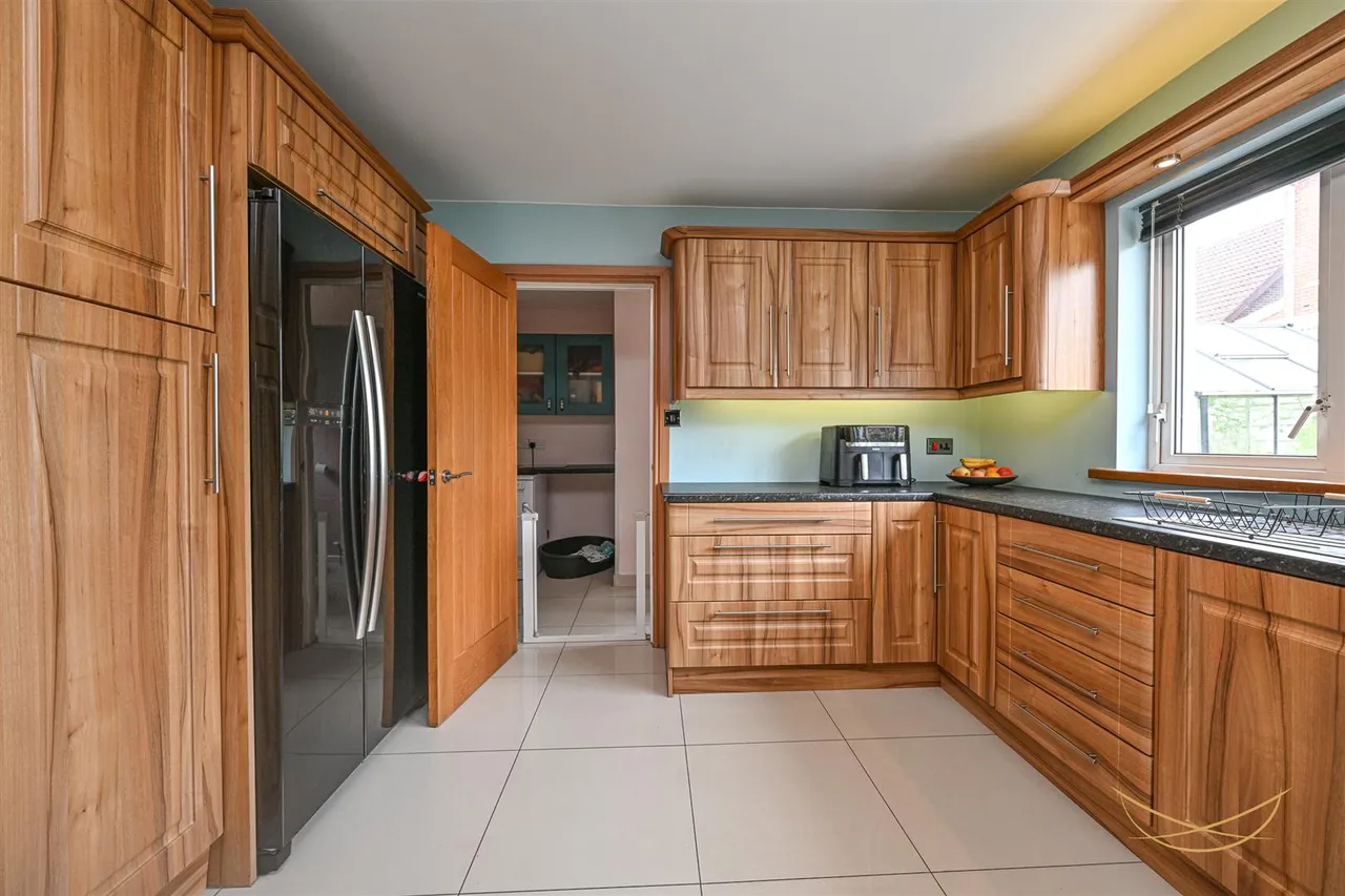 Huntingdale, Ballyclare, BT39 9XB, photo 15