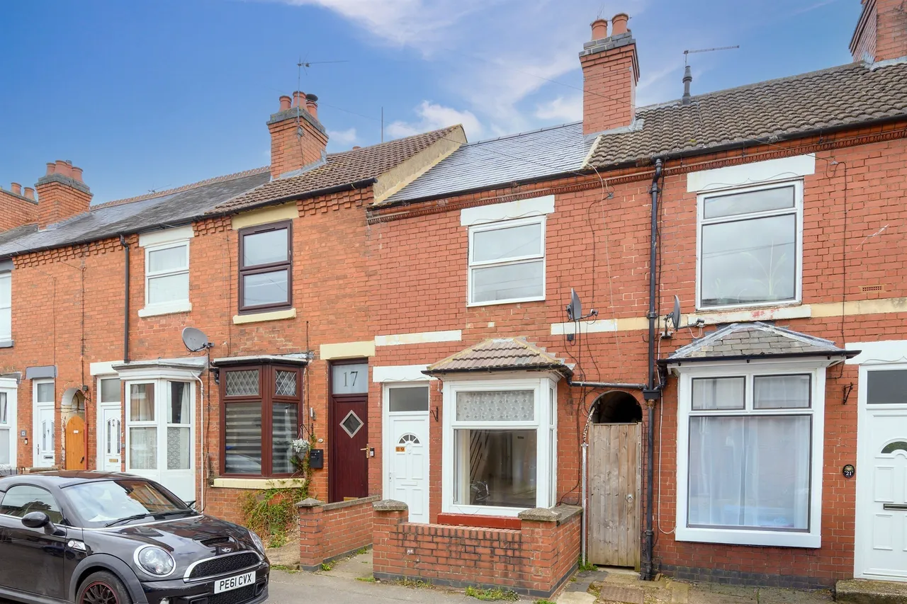 3 bed house for sale, Regent Street, Kettering, NN14