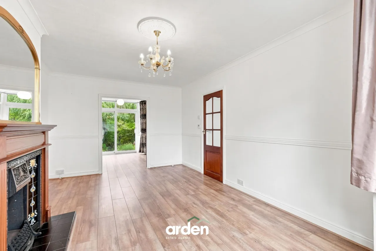 Cliff Rock Road, Rednal, B45, photo 3
