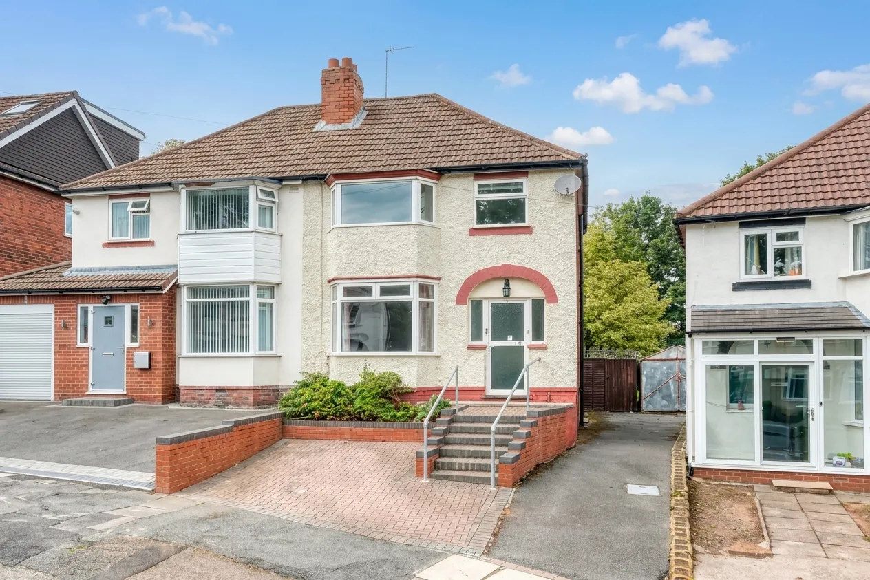 3 bed house for sale, Cliff Rock Road, Rednal, B45
