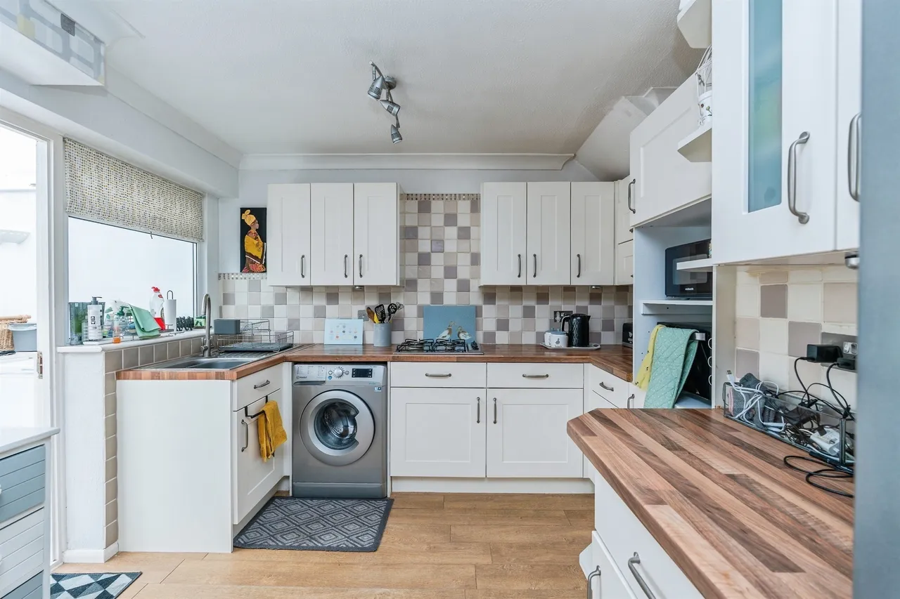 Whitebeam Way, North Baddesley, Southampton, photo 12