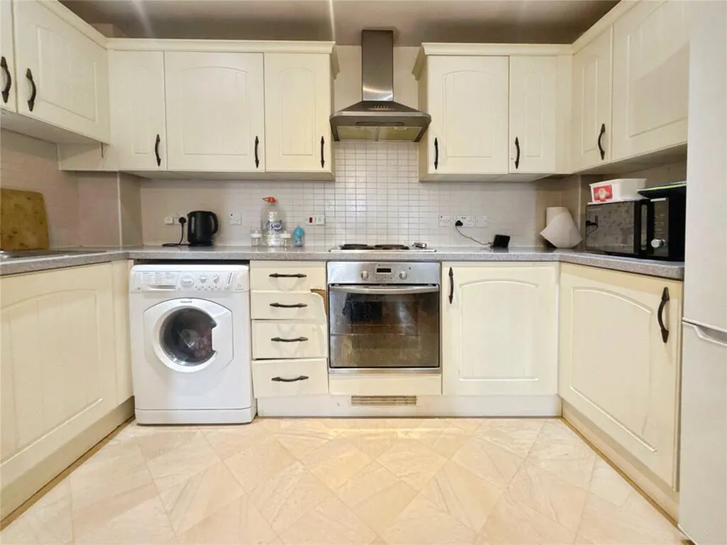 Holly Street, Luton LU1 3DD, photo 3