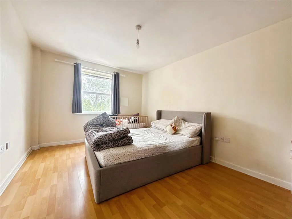 Holly Street, Luton LU1 3DD, photo 4