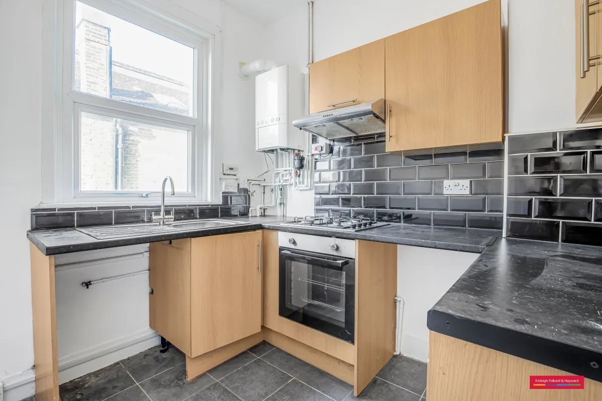 2 bed property to rent, Inchmery Road, London, SE6