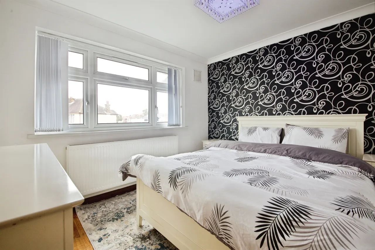 Upney Lane, Barking, photo 6