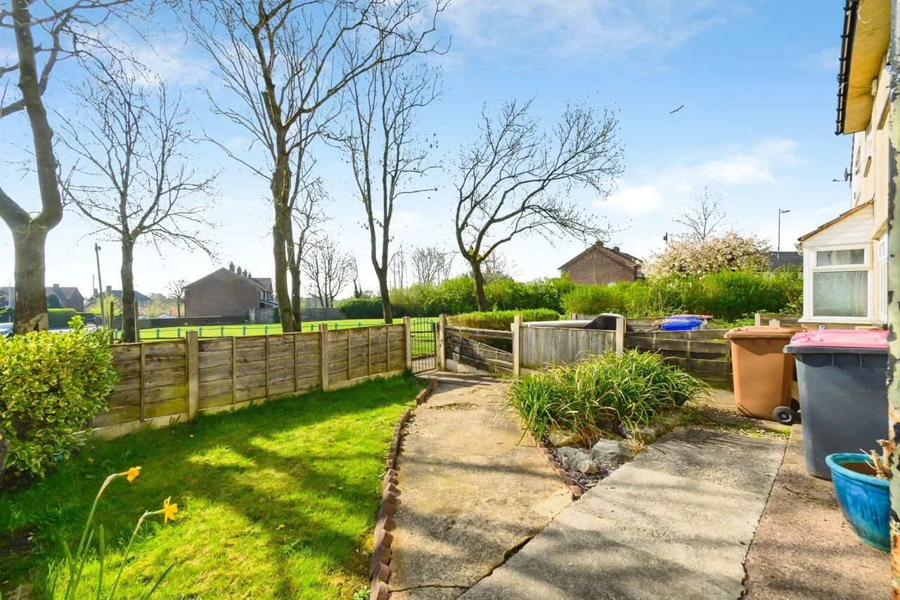 Eastham Way, Little Hulton, Manchester, Greater Manchester, M38, photo 16