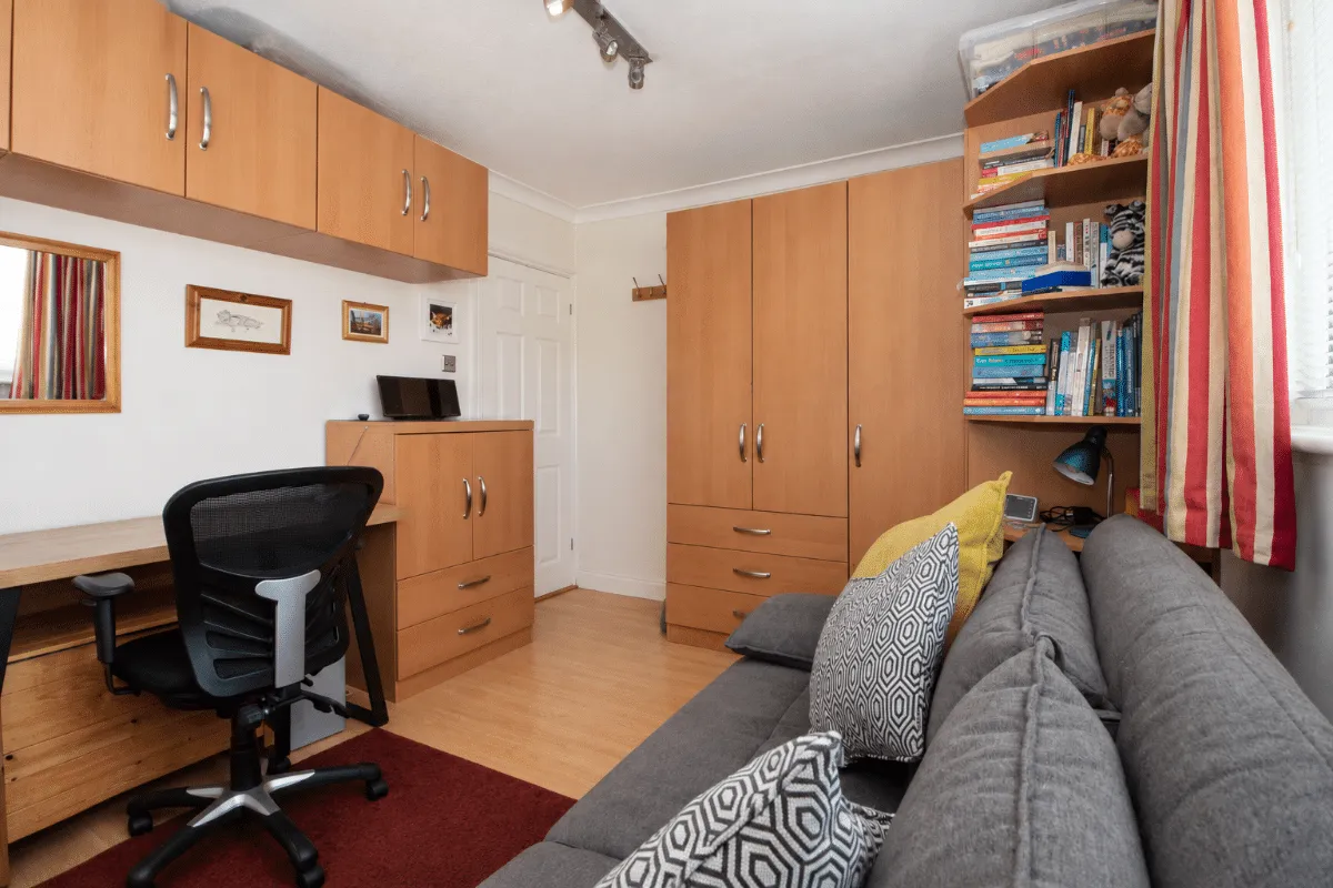 Stephen Close, Waterlooville, PO8, photo 16