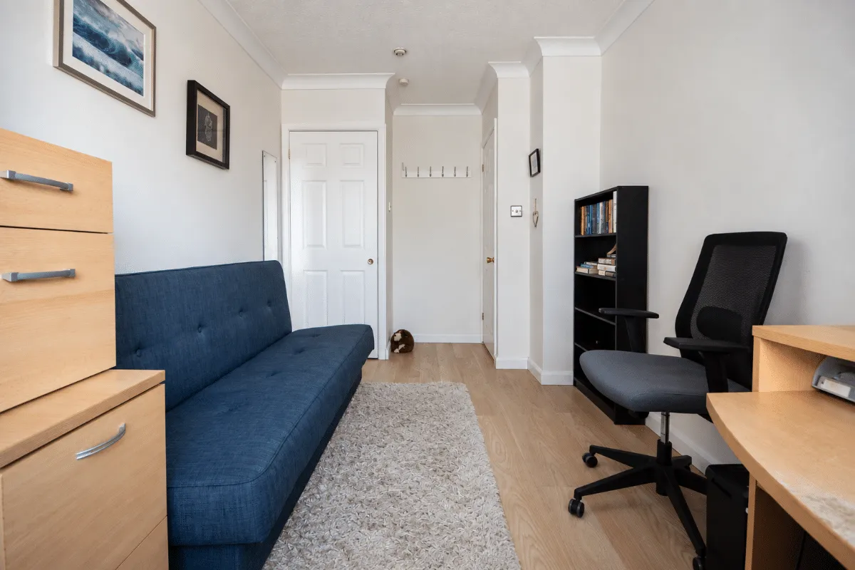Stephen Close, Waterlooville, PO8, photo 17