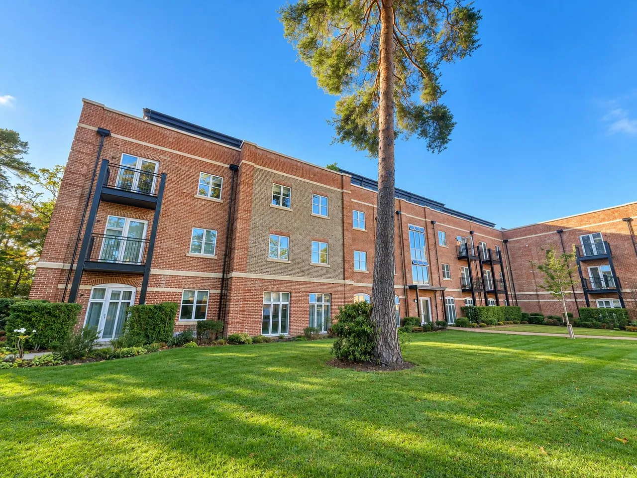 Madeira Walk, Ascot, SL5, photo 17