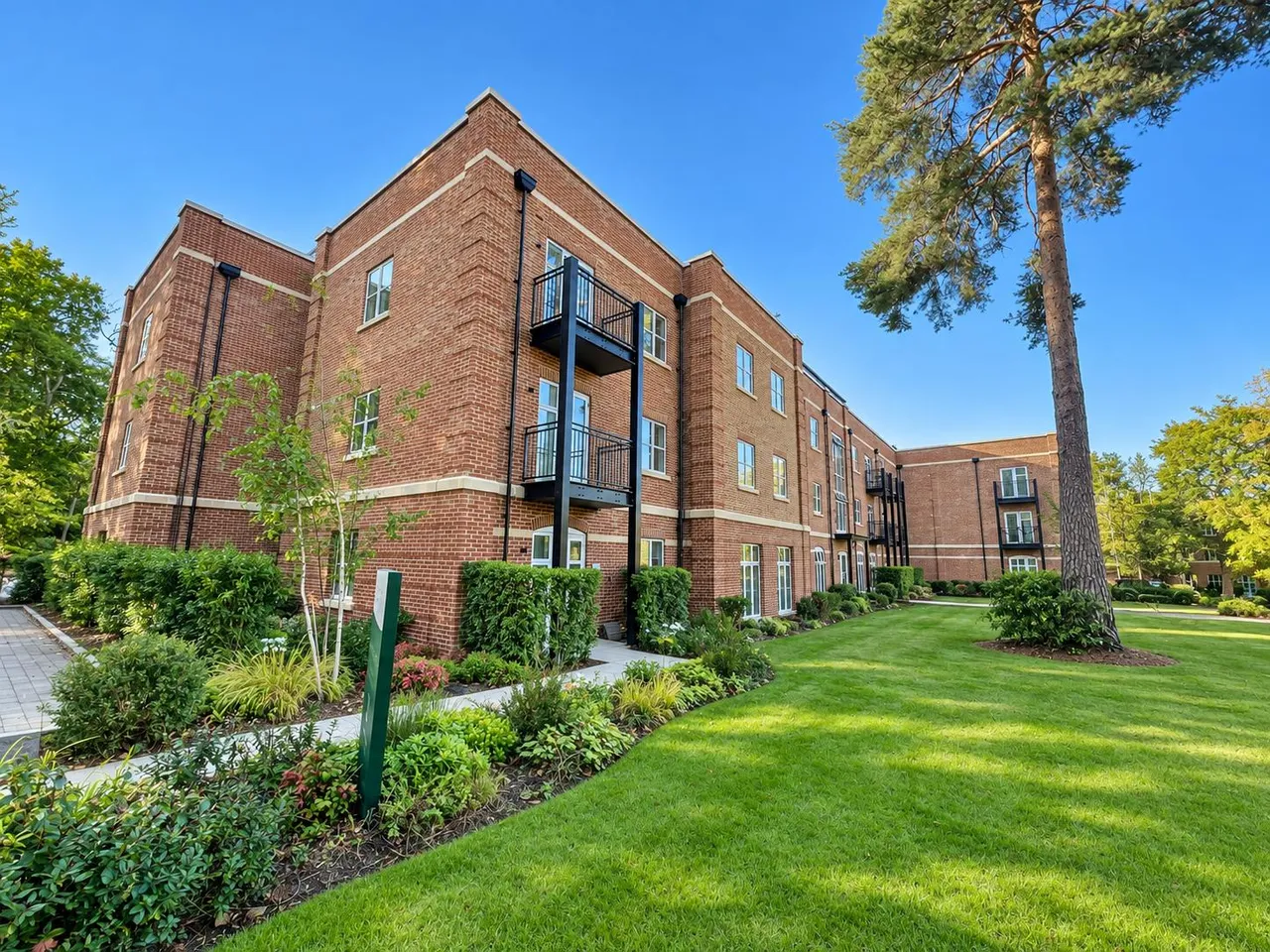 Madeira Walk, Ascot, SL5, photo 5
