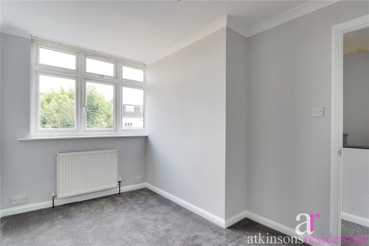 Willow Road, Enfield, Middlesex, EN1 3NE, photo 11
