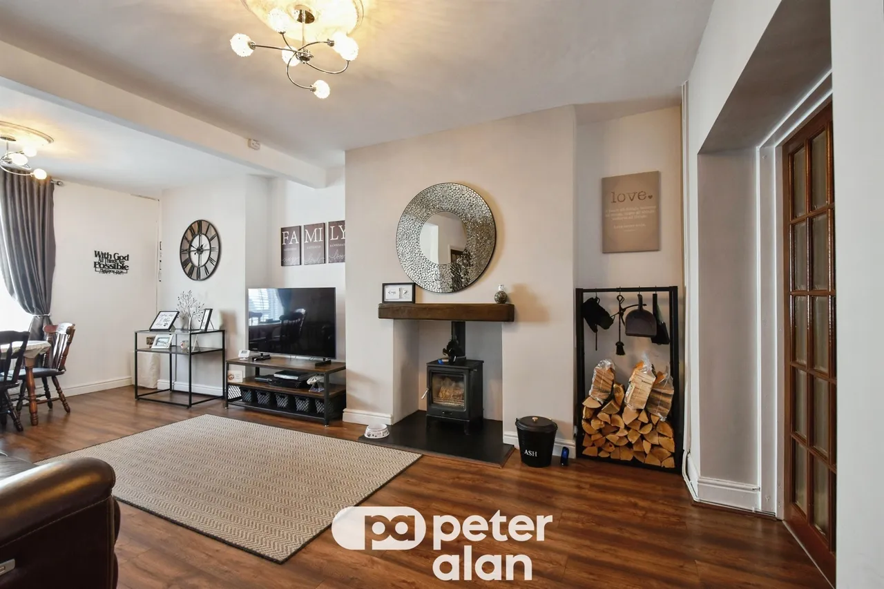 Bryn Seion Street, Tredegar, NP22, photo 4