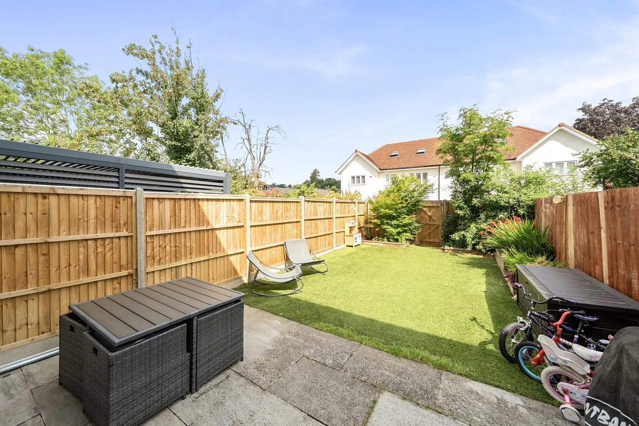 Claremont Road, Redhill, RH1, photo 13