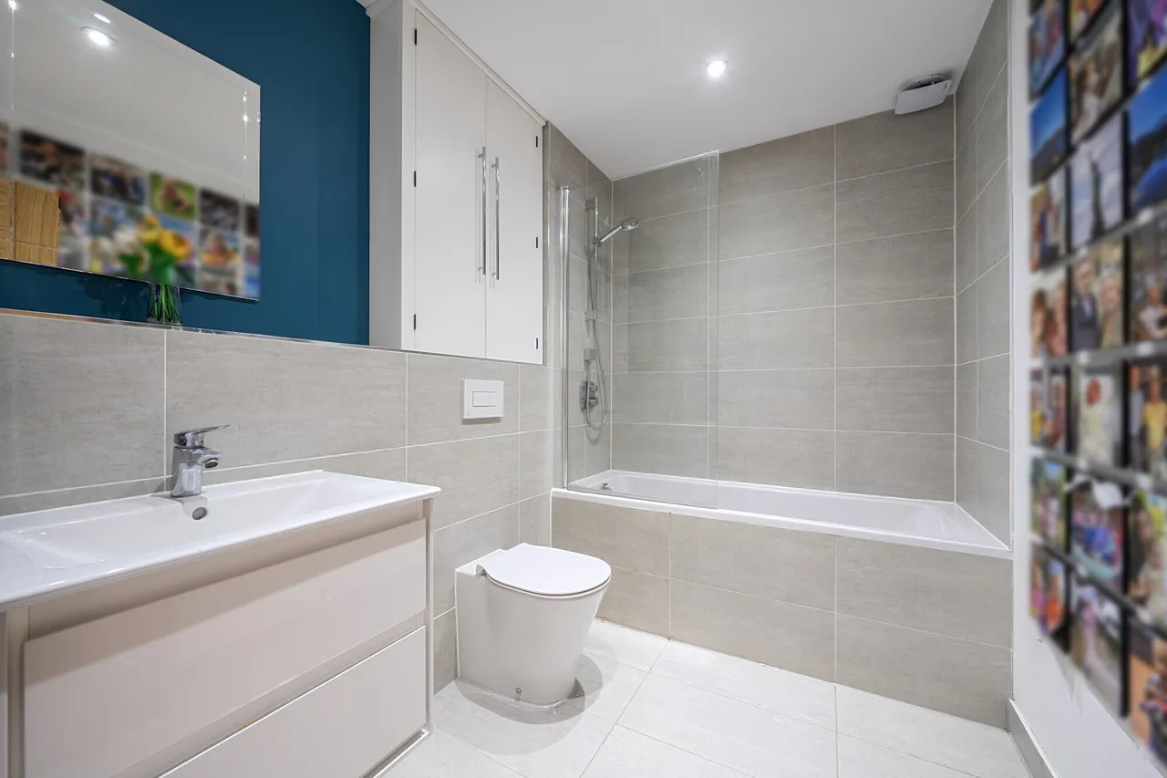Claremont Road, Redhill, RH1, photo 12
