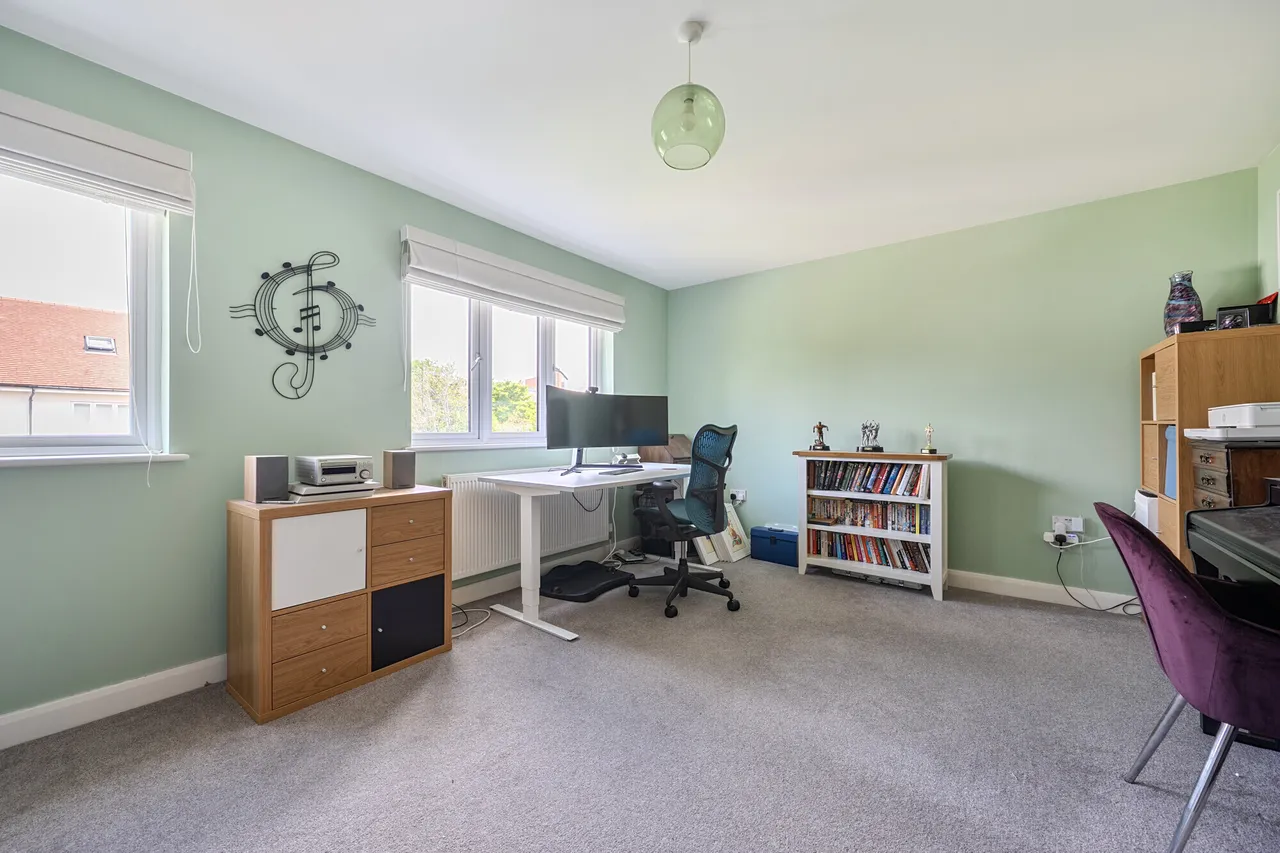 Claremont Road, Redhill, RH1, photo 9