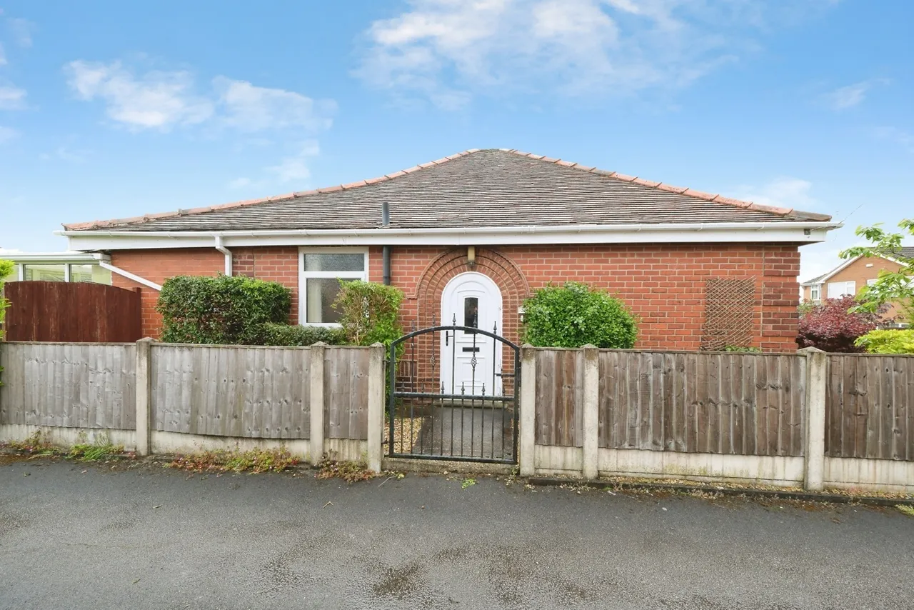 Woodland Road, Forest Town, Mansfield, Nottinghamshire, NG19, photo 18